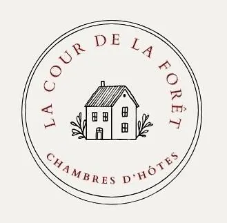 La Cour De La Foret