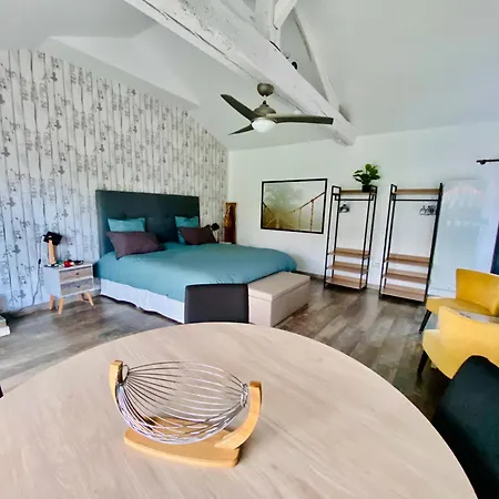 Vakantiehuis La Cour De La Foret *