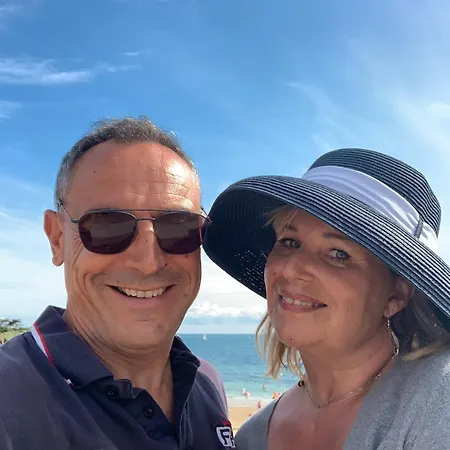 La Cour De La Foret *