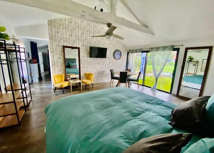 La Cour De La Foret Saint-Mars-de-Coutais