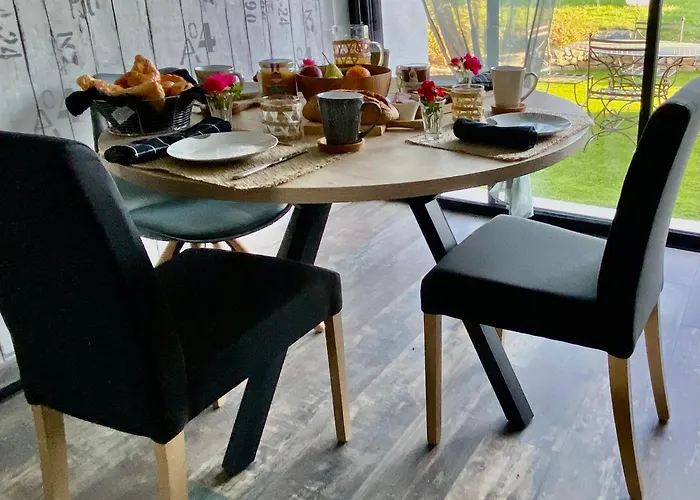 La Cour De La Foret Feriehus