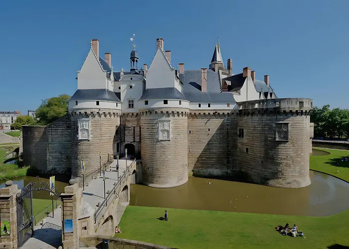 La Cour De La Foret Feriehus